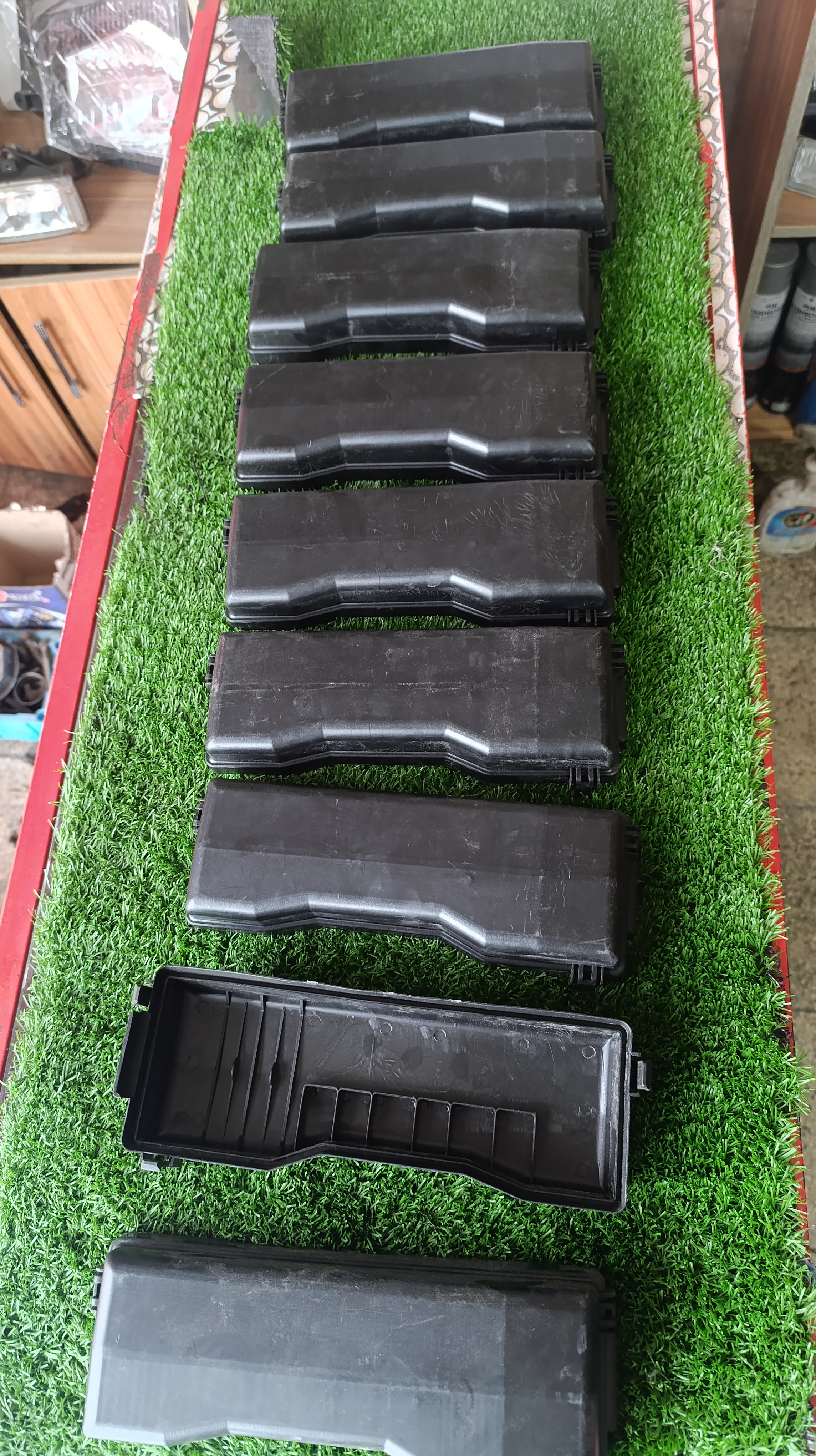 درب جعبه فیوز قدیم