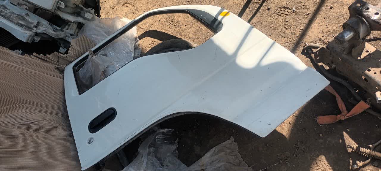 درب ایسوزو ژاپنی استوک شاگرد 1